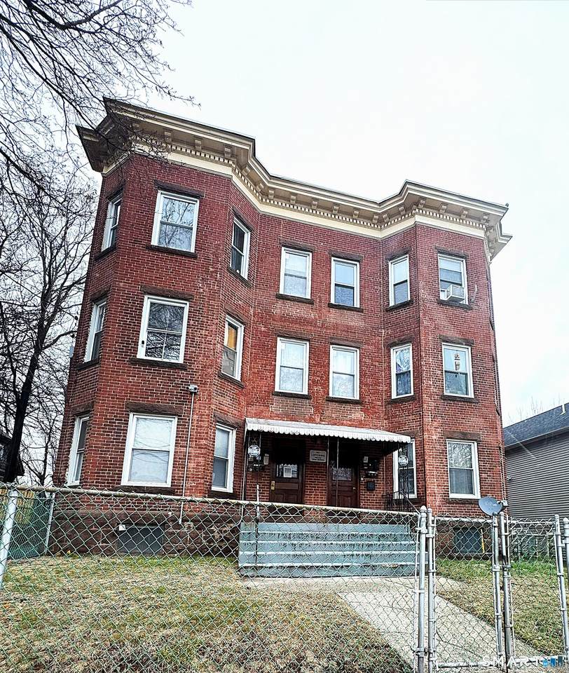 186 Benton Street - Photo 1