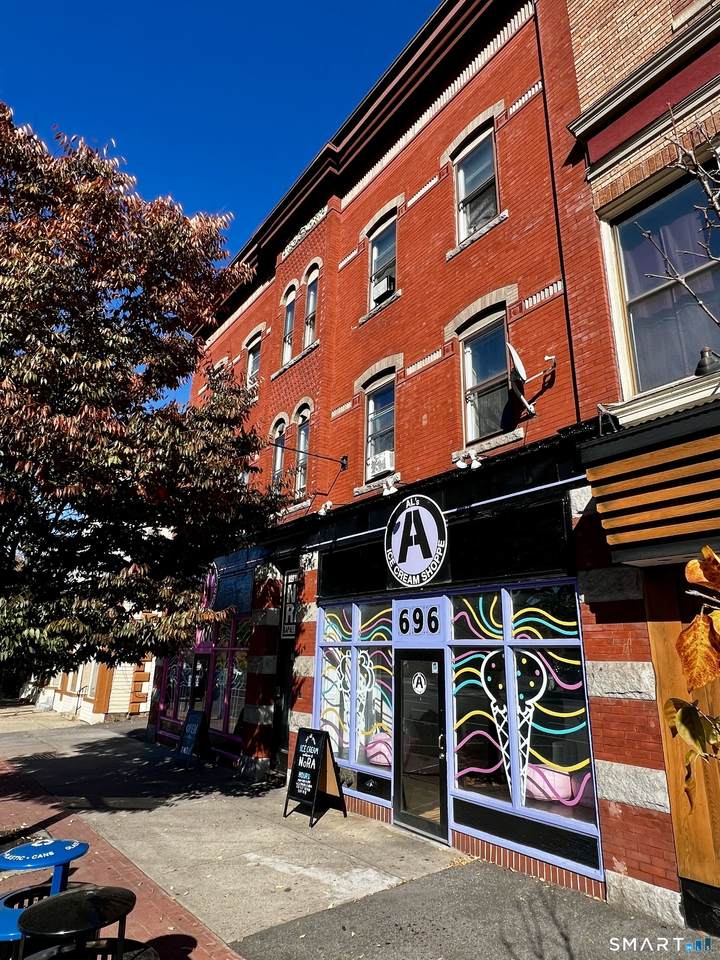 696 Main Street - Photo 1