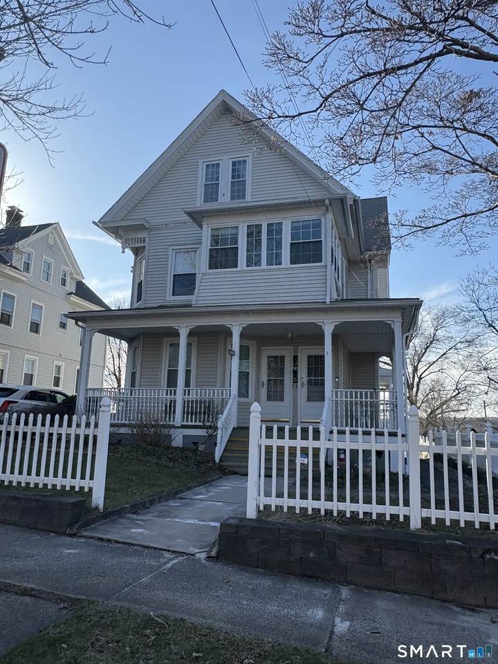 211 Whittlesey Avenue - Photo 1