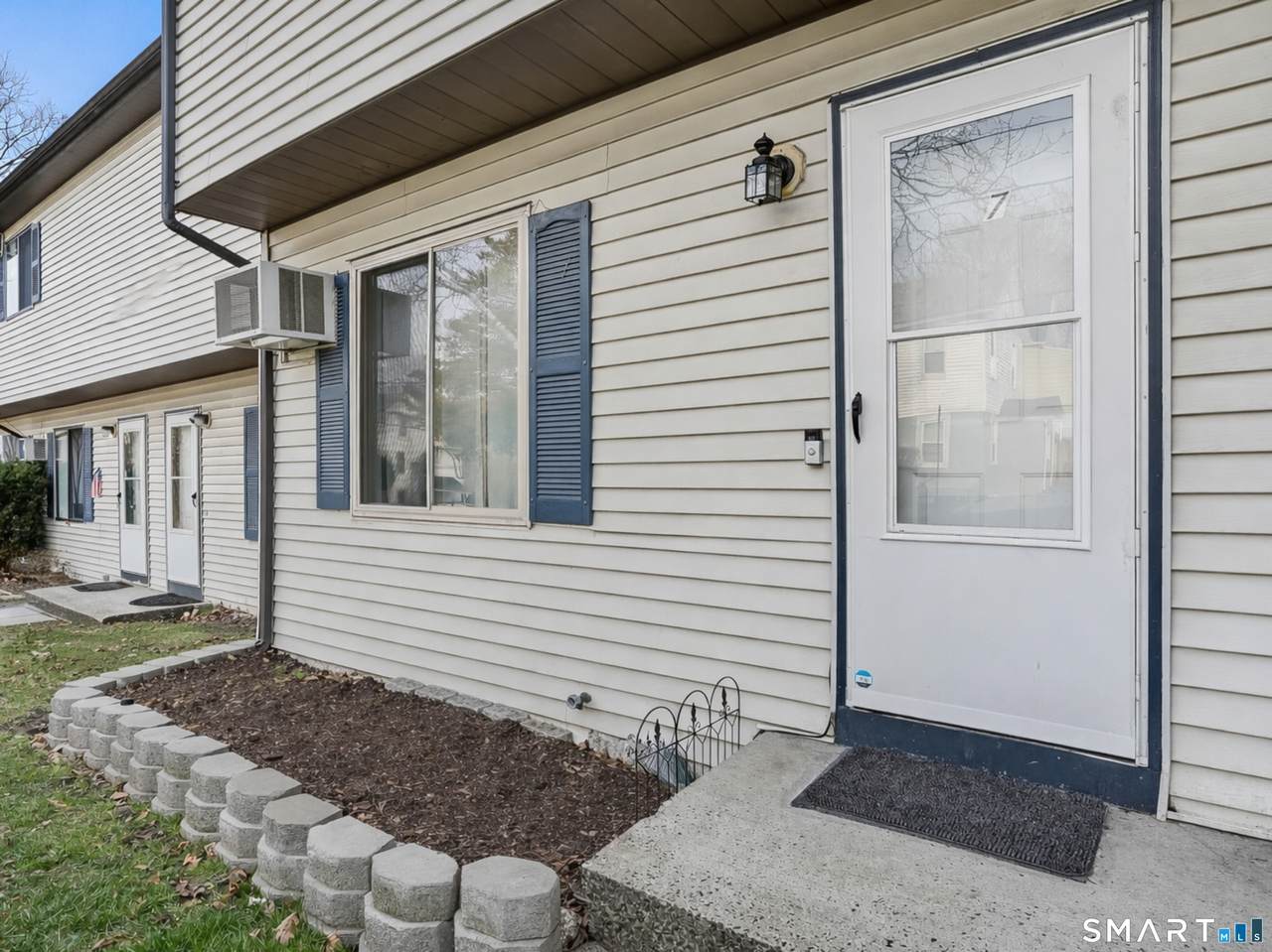 8 Parker Street - Photo 1