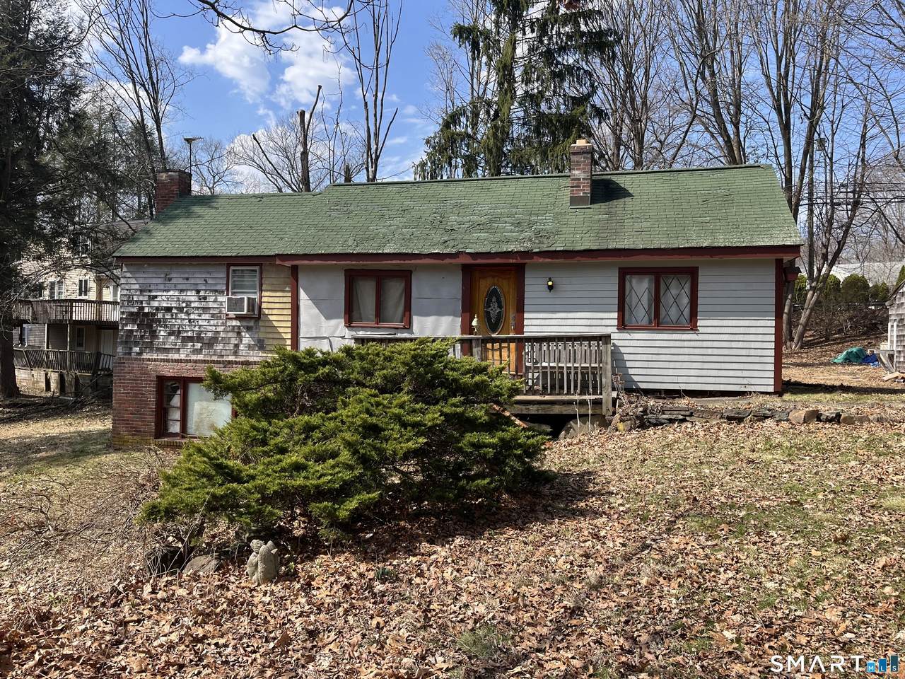 632 Meriden Avenue - Photo 1
