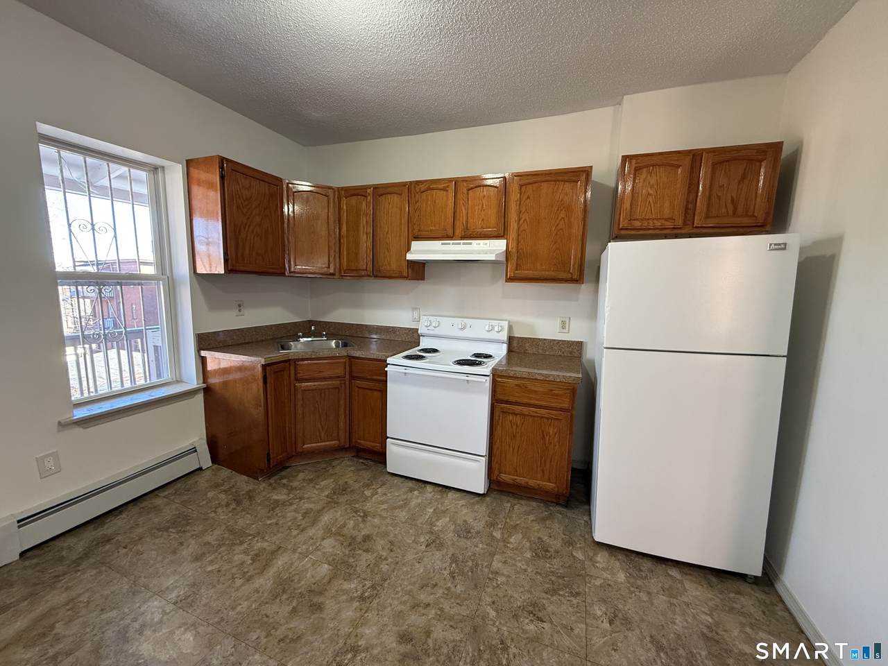 834 Park Street - Photo 1