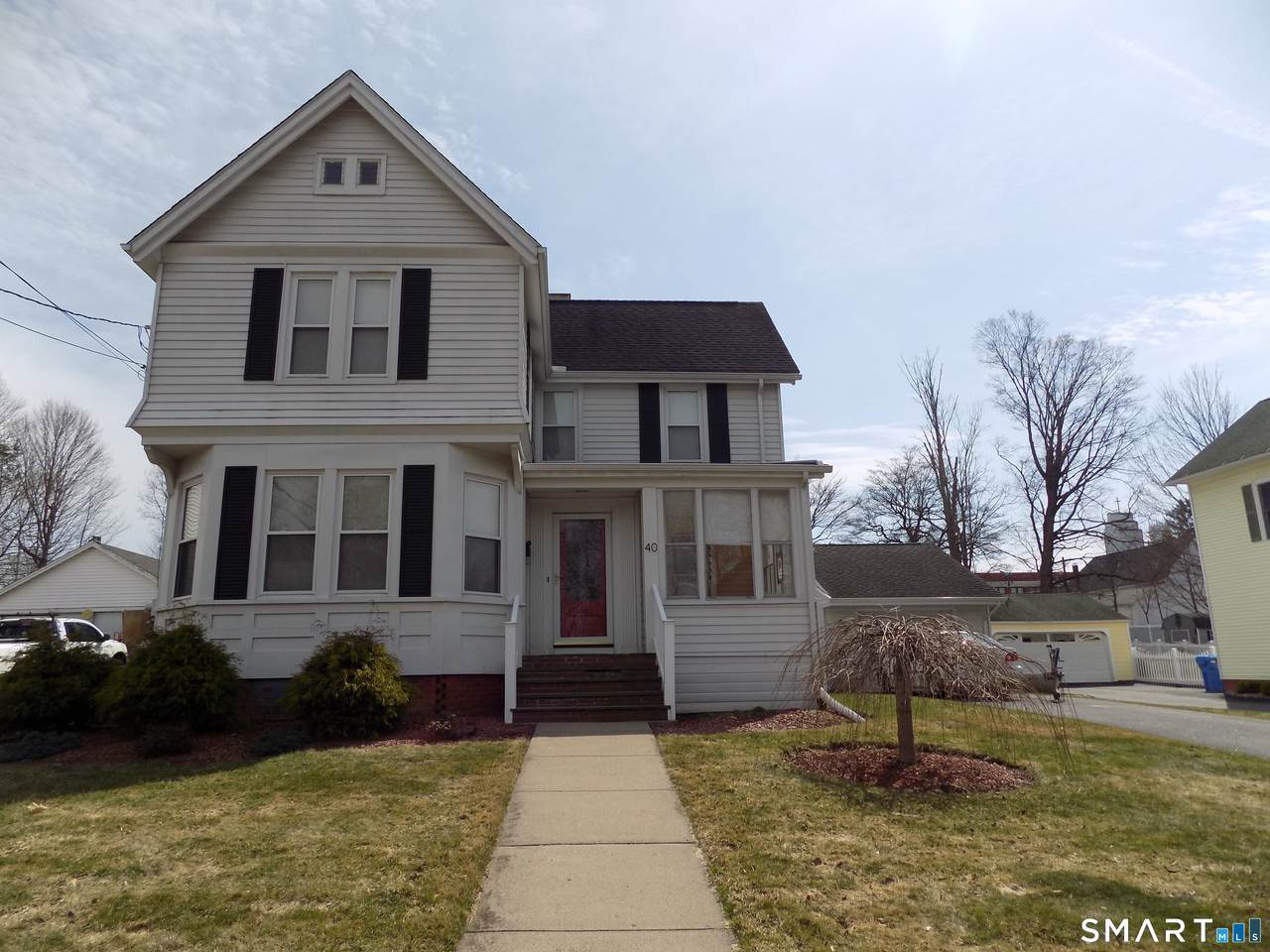 40 Woodland Street - Photo 1