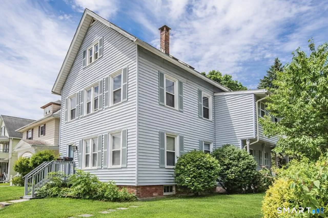 66 Vine Street - Photo 1