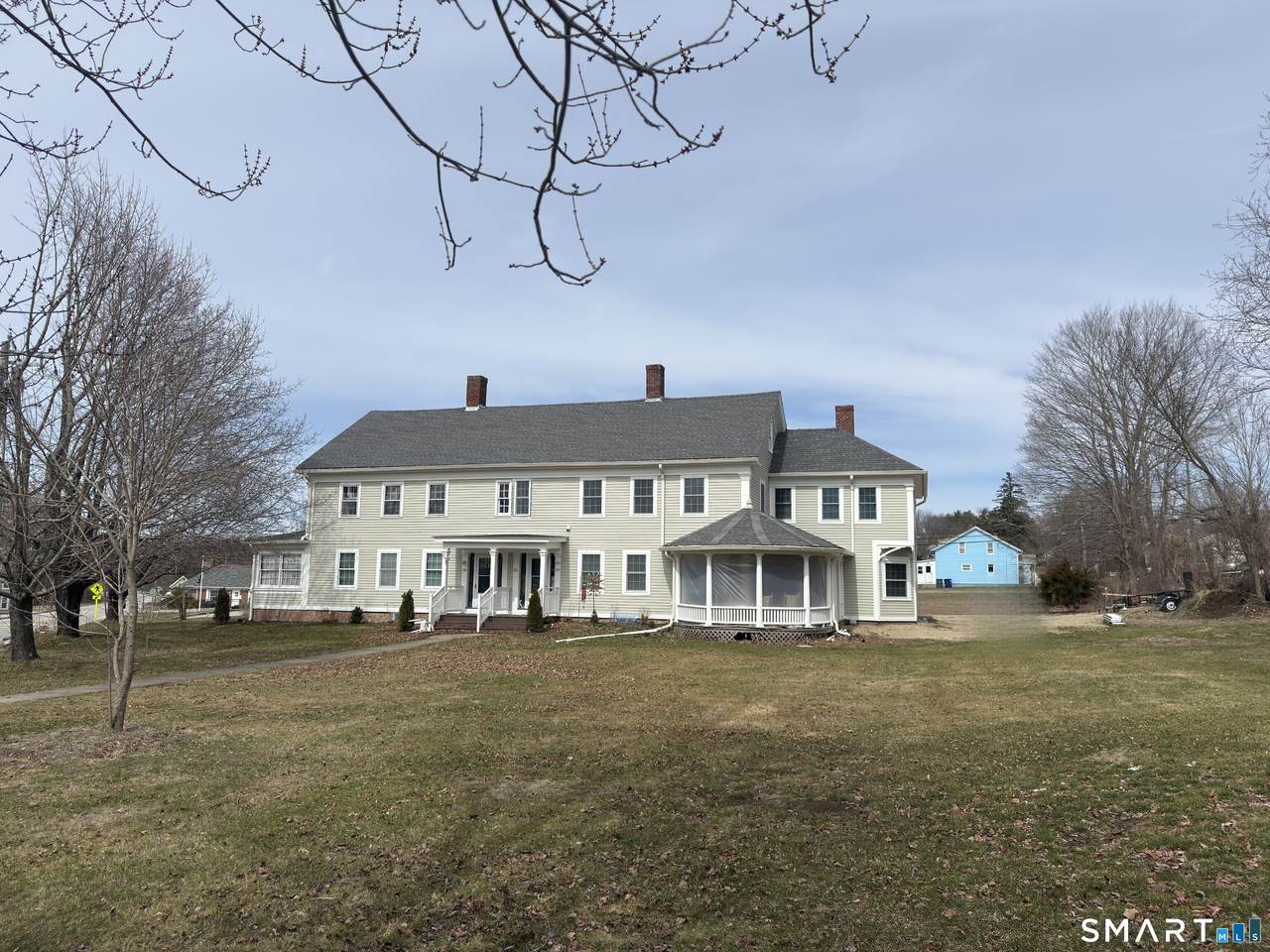 46-52 Wauregan Road - Photo 1