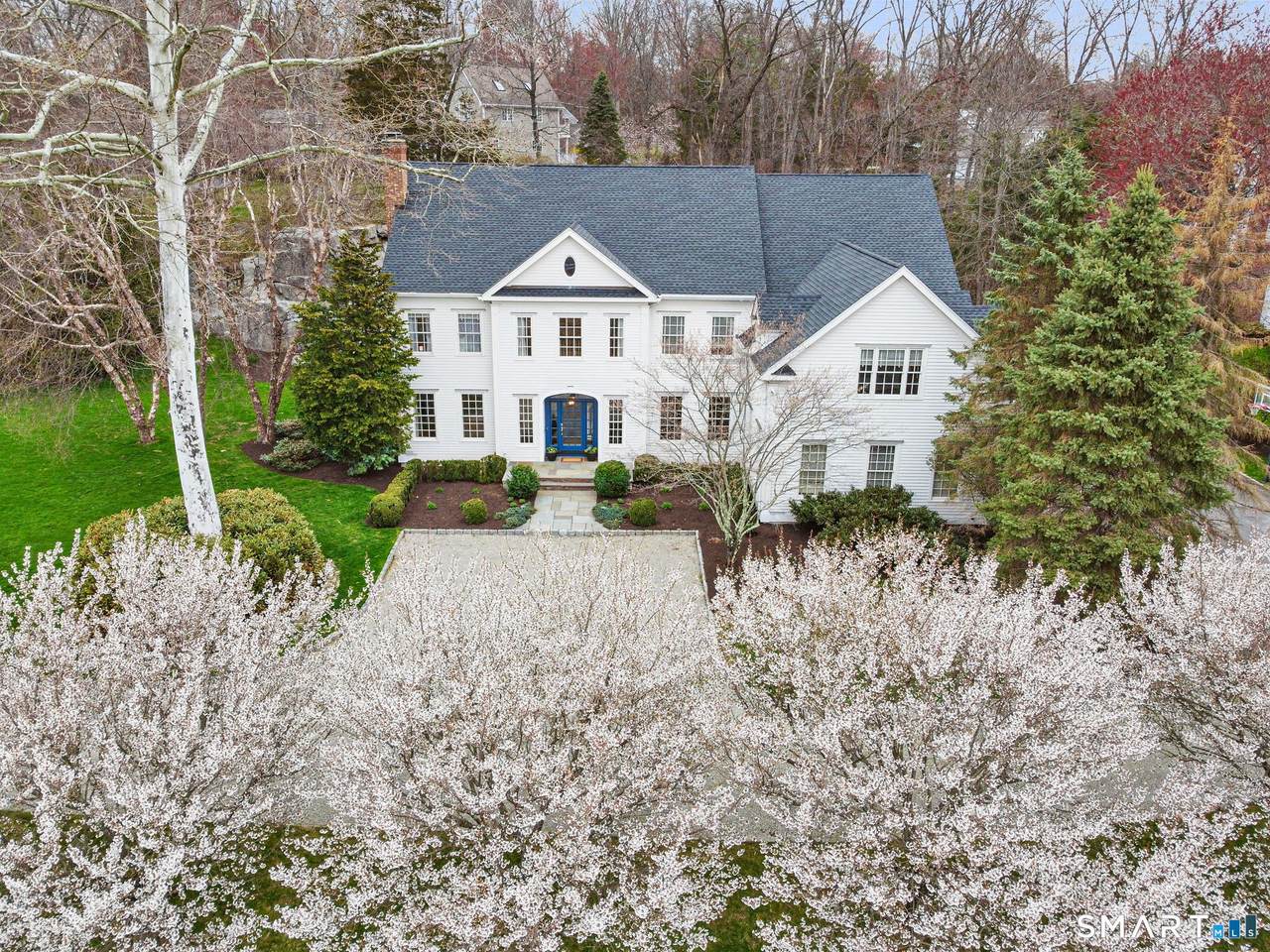 18 Brandon Circle - Photo 1