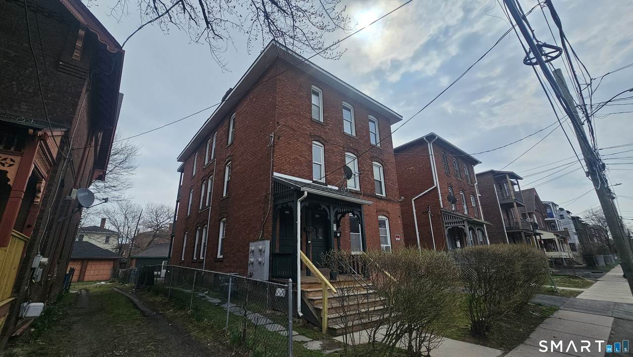 110 Babcock Street - Photo 1