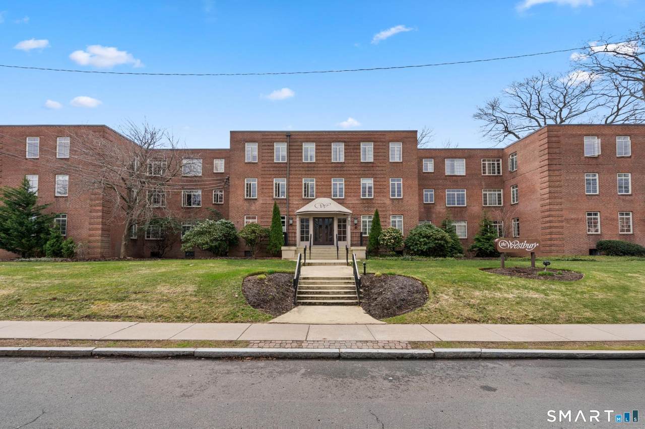 869 Farmington Avenue - Photo 1