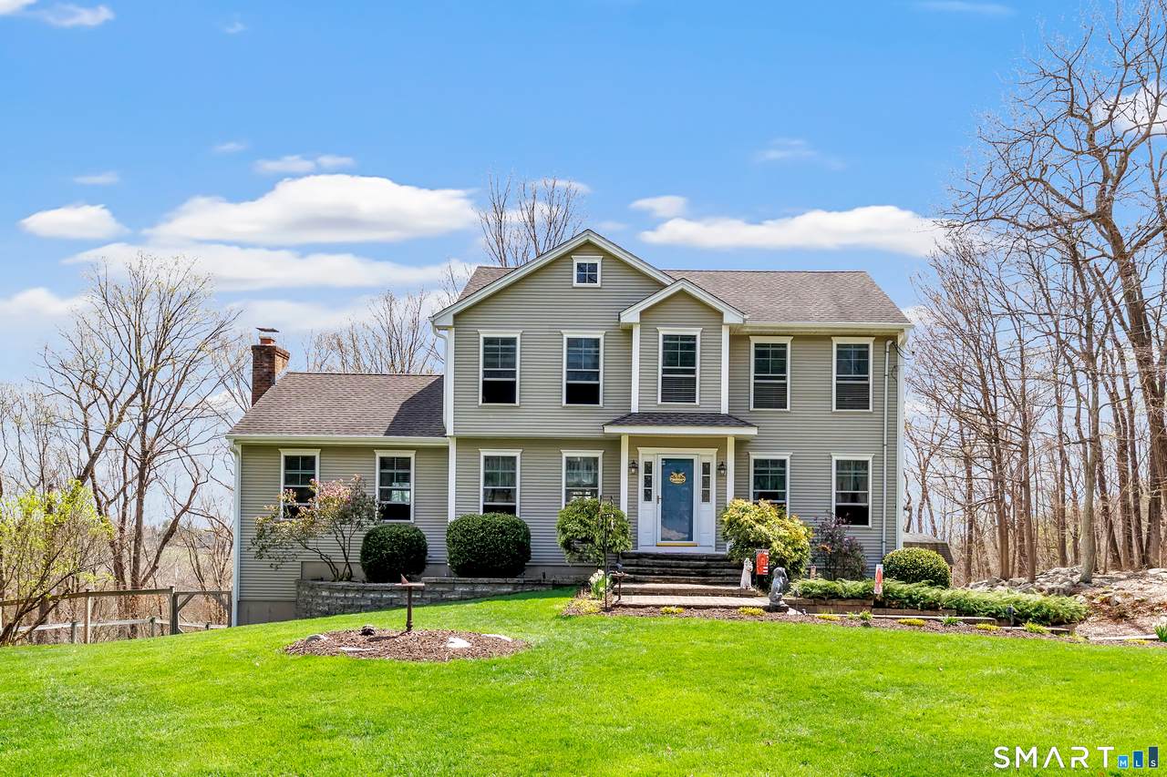6 Aspetuck Lane - Photo 1