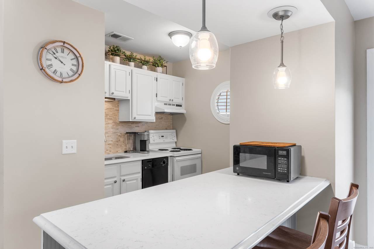 2124 Old Pond Lane - Photo 1
