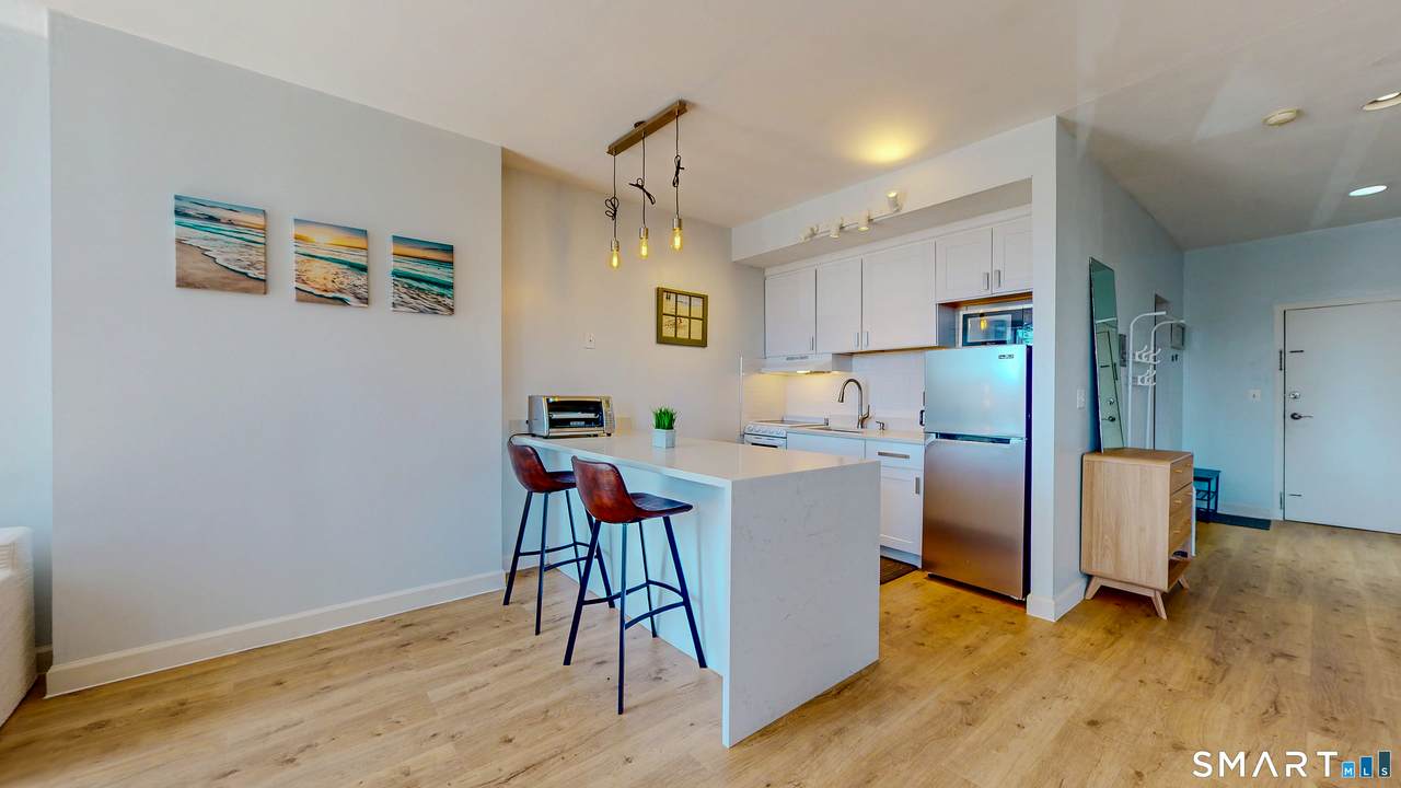 94 Washington Street - Photo 1