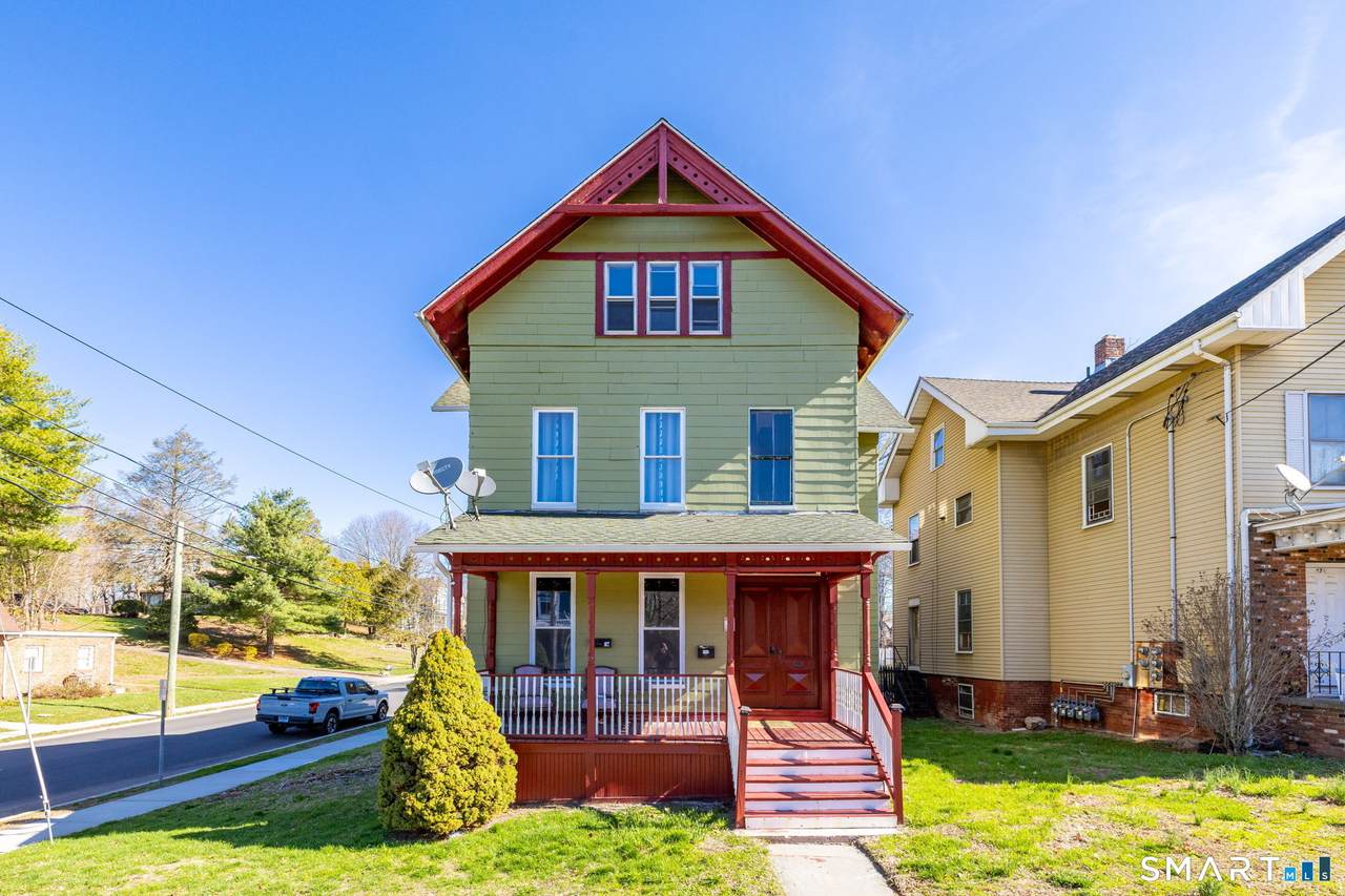 472 Main Street - Photo 1