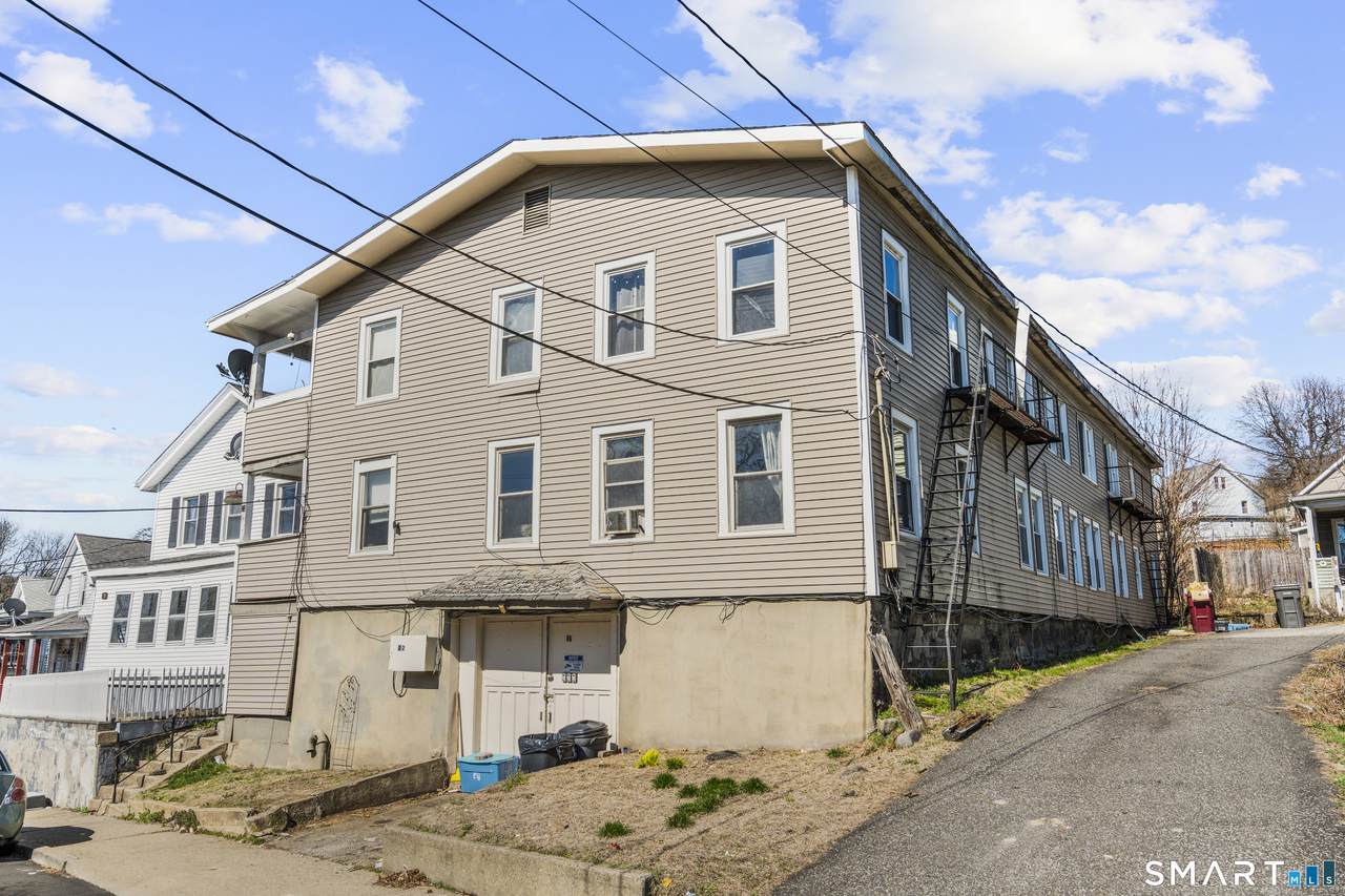 32 Greenwood Street - Photo 1