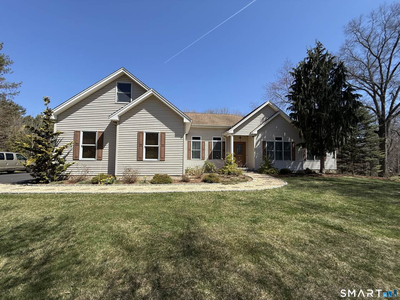 631 Avon Drive - Photo 1