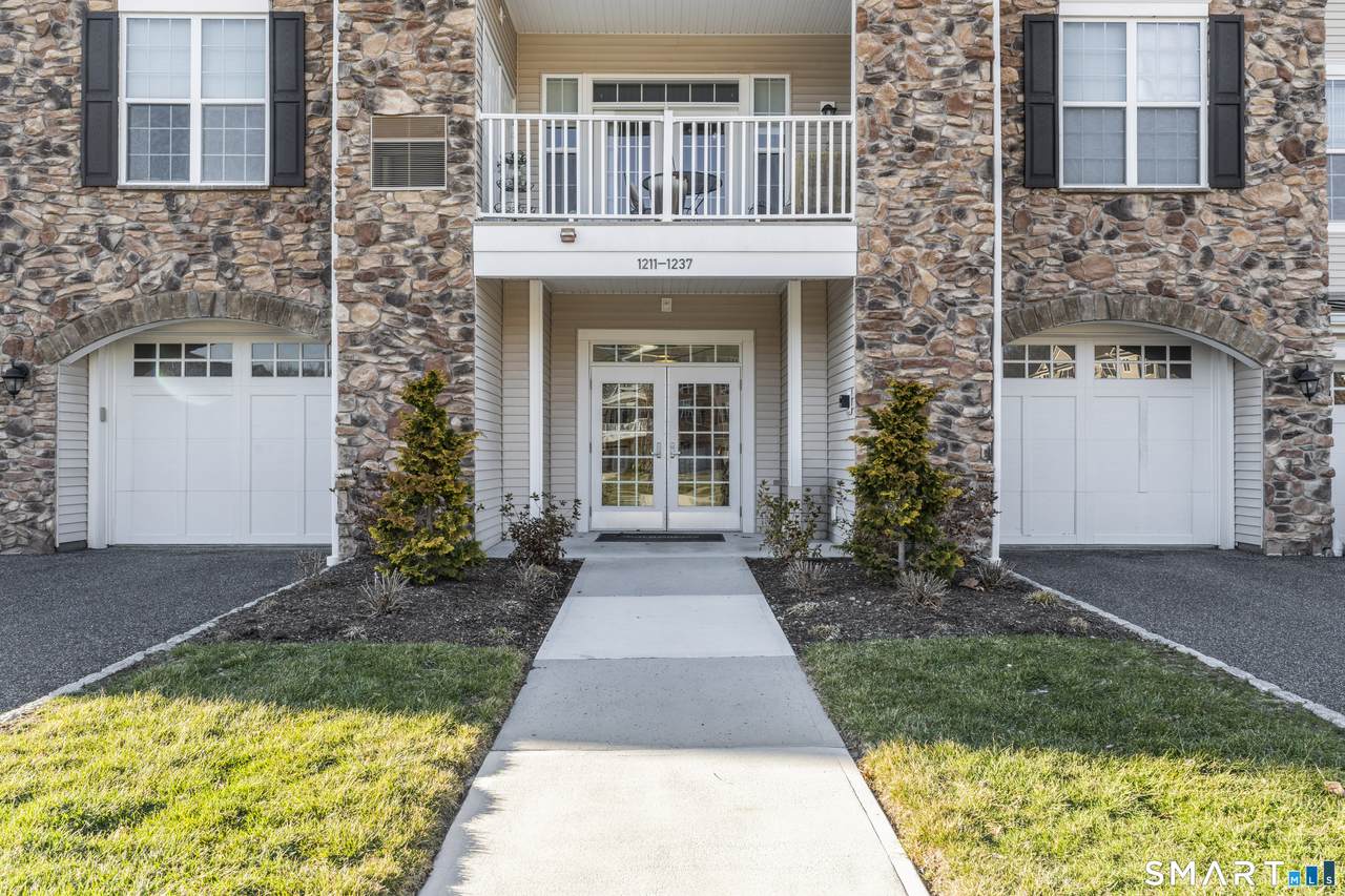 1211 Brookside Court - Photo 1