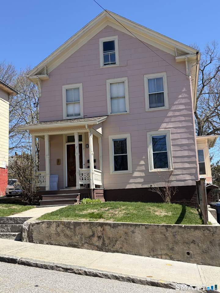 7 Turner Street - Photo 1