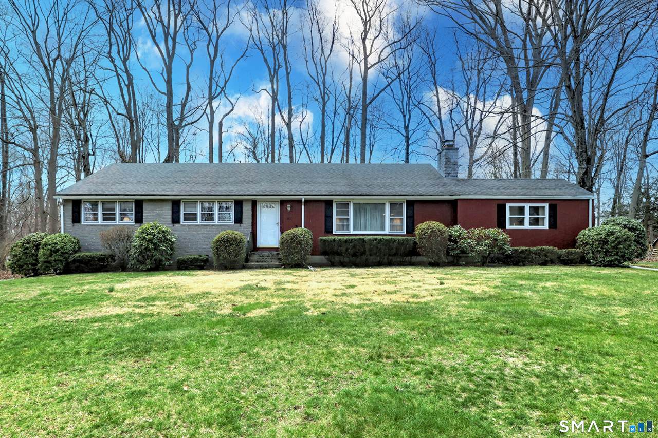 322 Hotchkiss Road - Photo 1