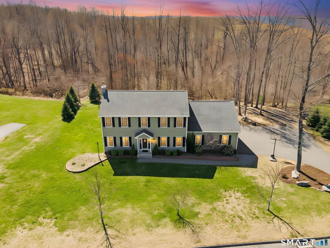 18 Oakwood Drive - Photo 1