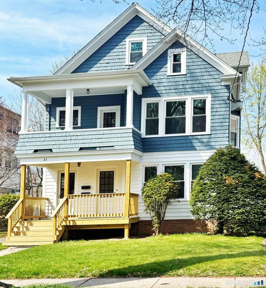 33 Andrews Street - Photo 1