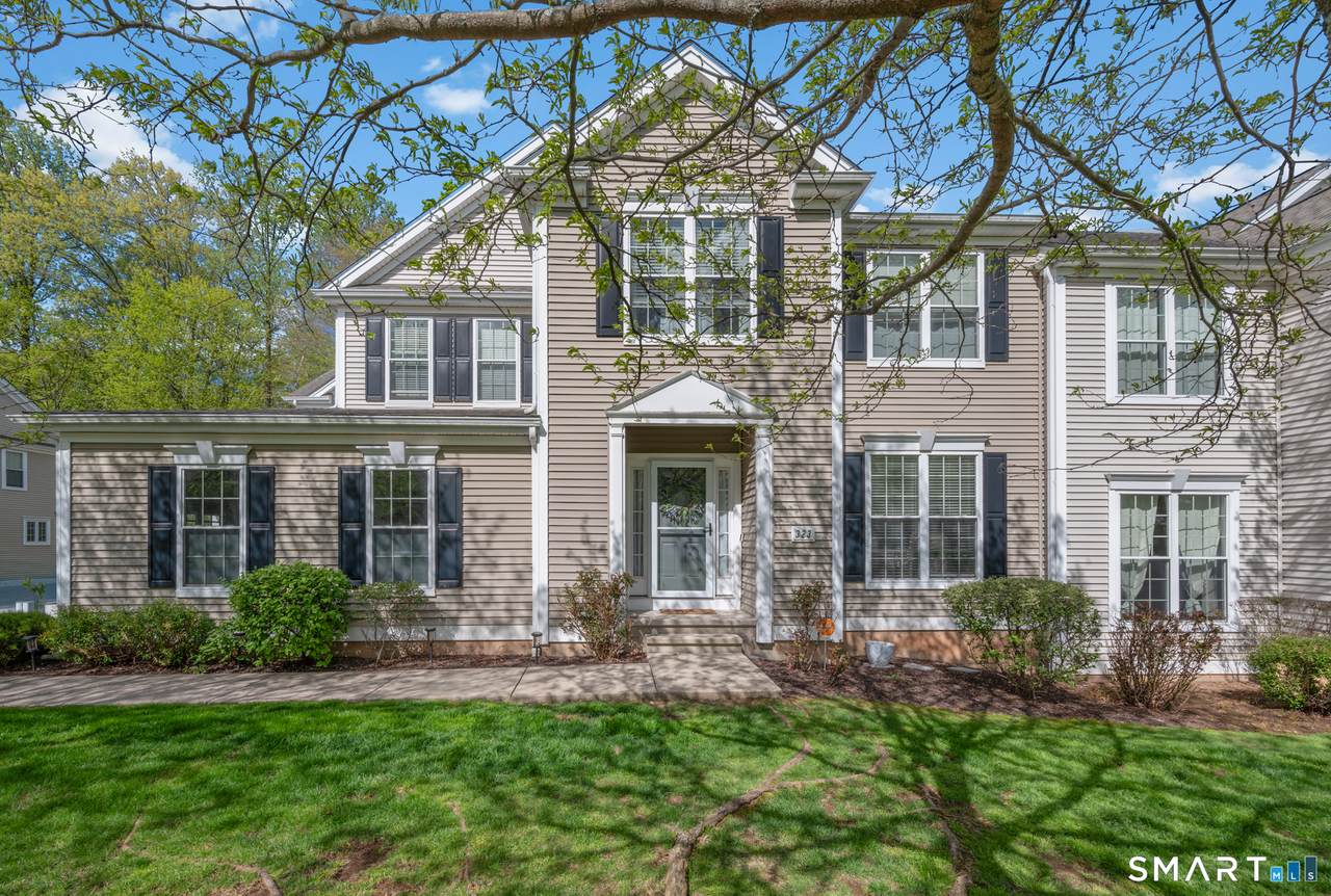 323 Sterling Drive - Photo 1