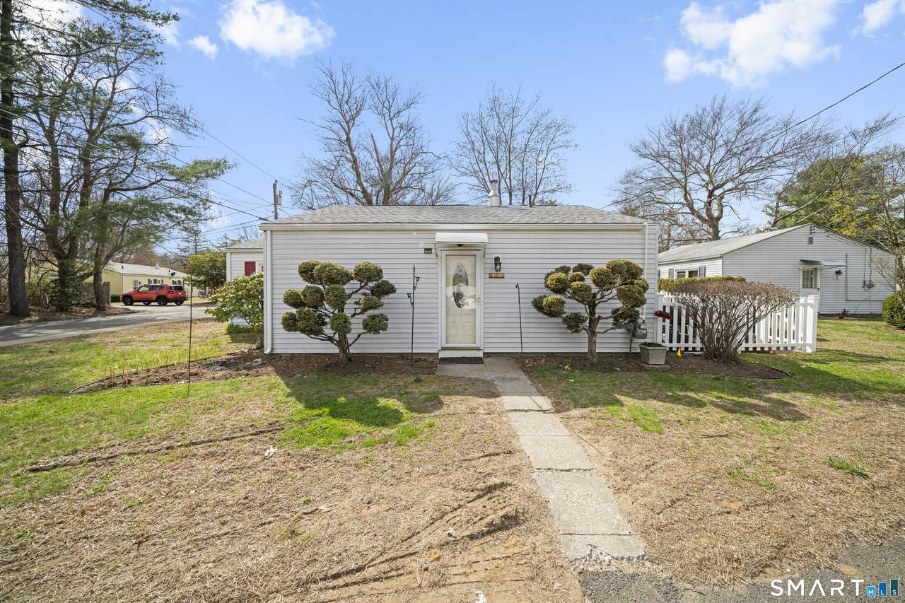 2 Lee Lane - Photo 1