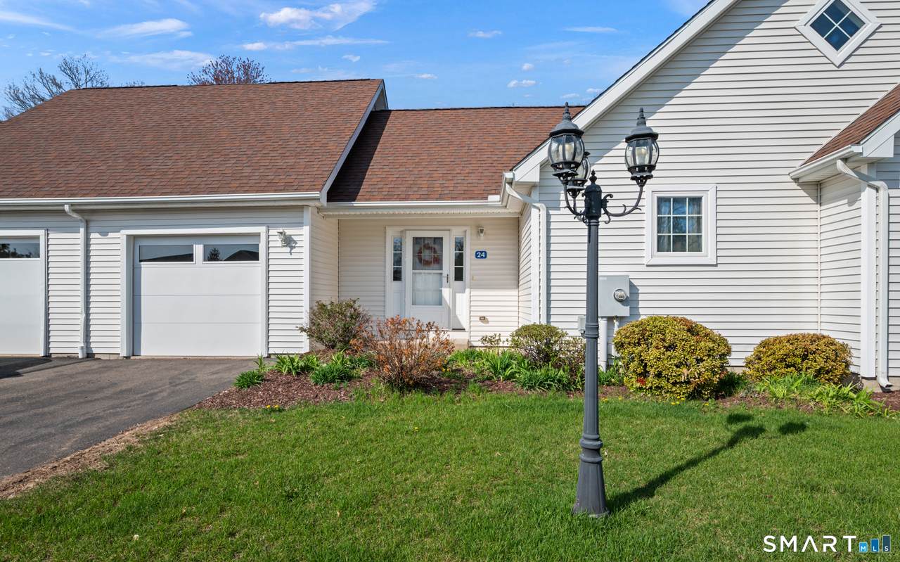 24 Joanne Drive - Photo 1
