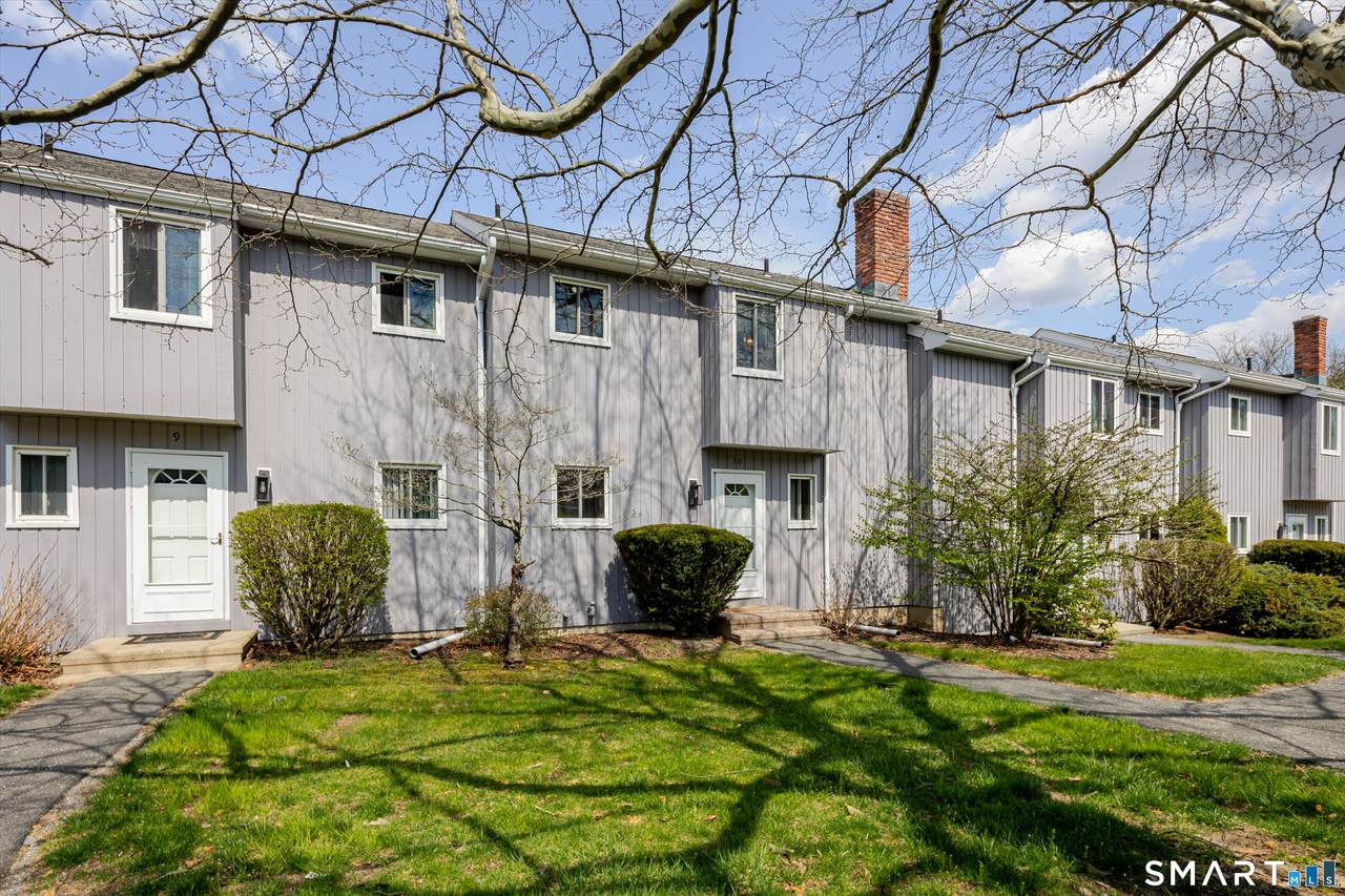10 Monika Lane - Photo 1