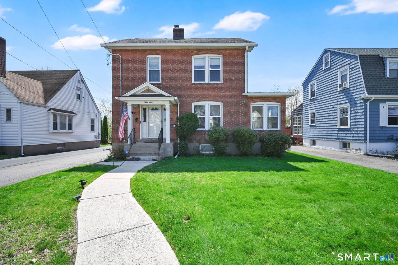 41 Saint James Street - Photo 1