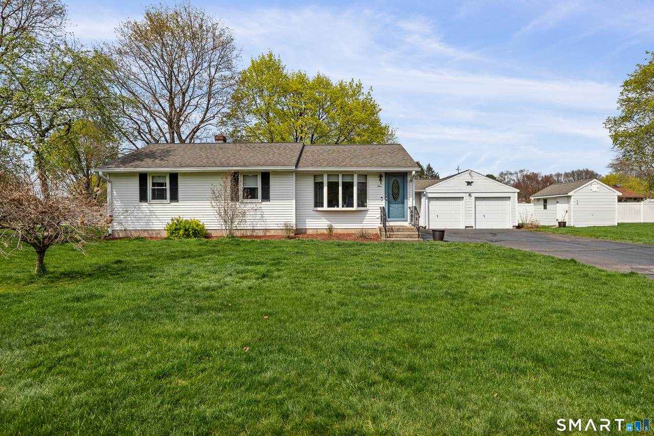 4 Johanna Circle - Photo 1