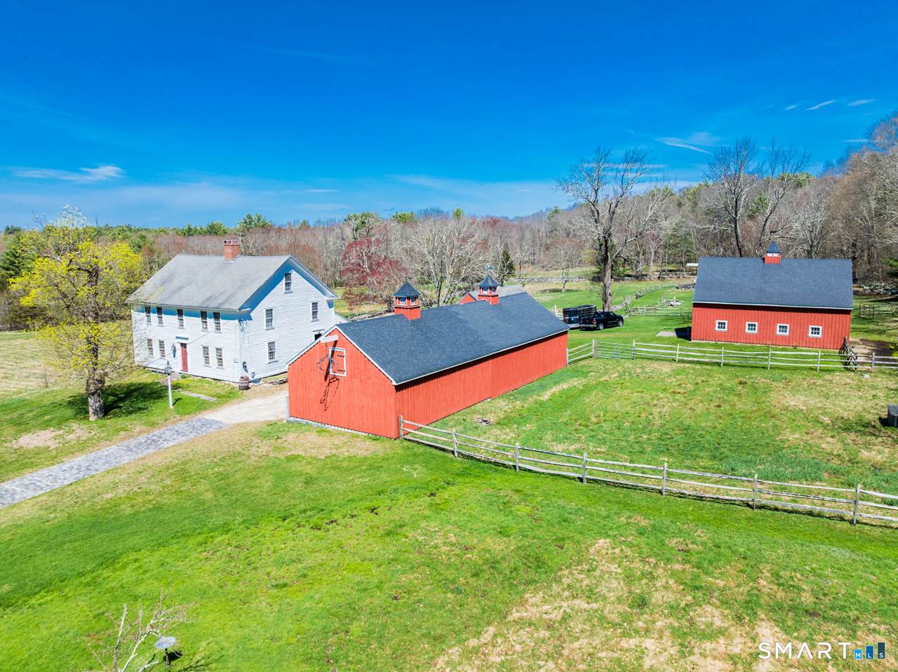 246 Heritage Road - Photo 1