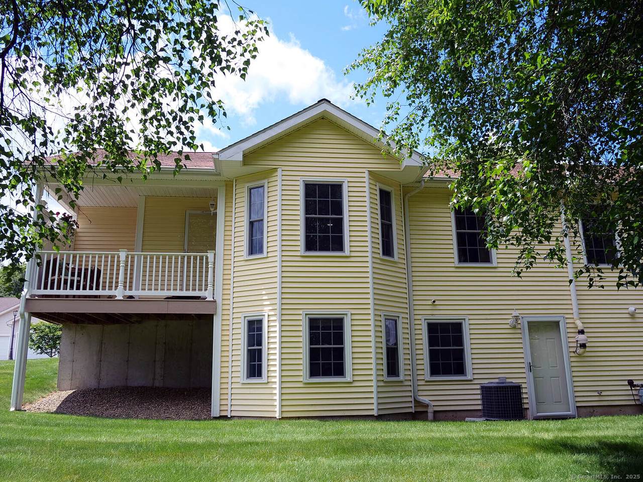 4 Bluebird Lane - Photo 1