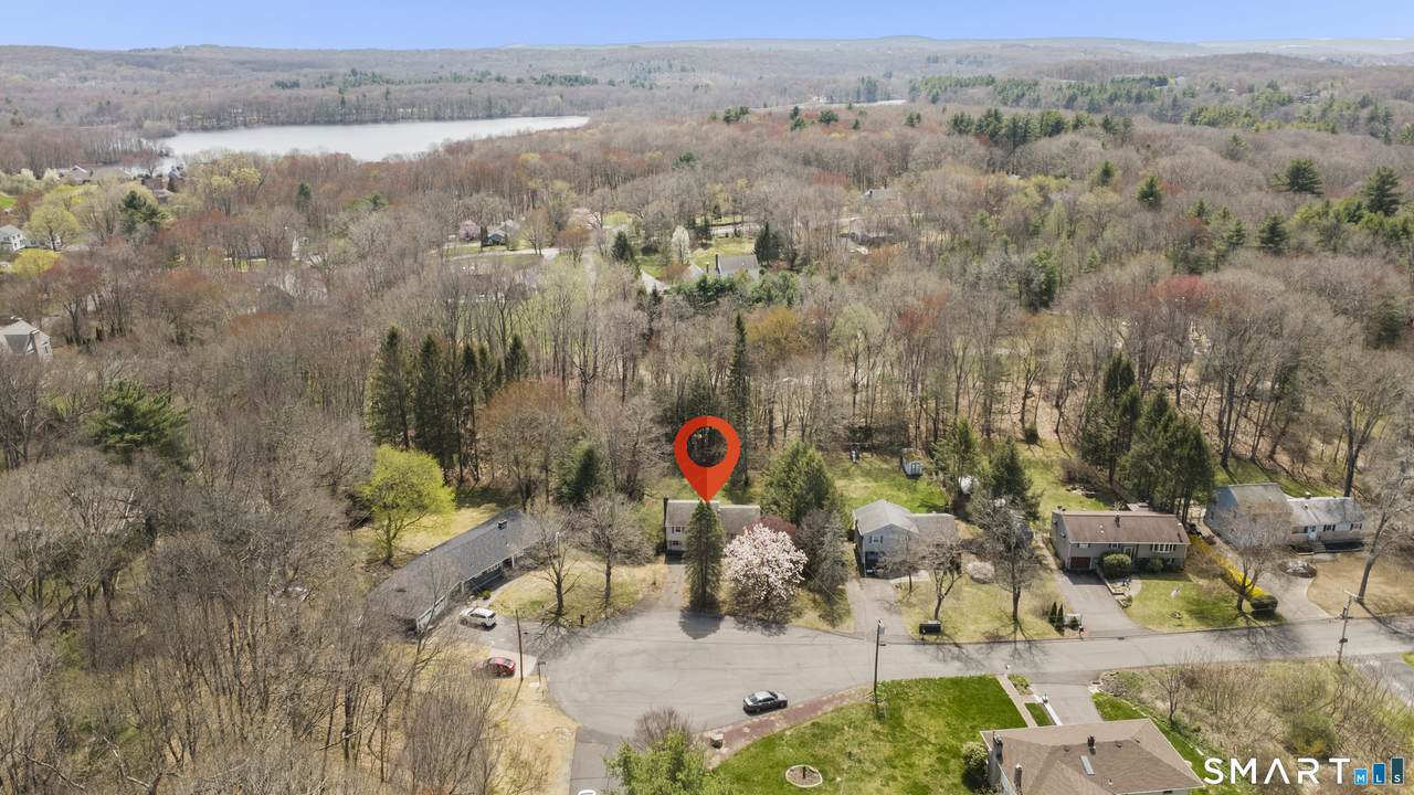48 Manor Lane - Photo 1