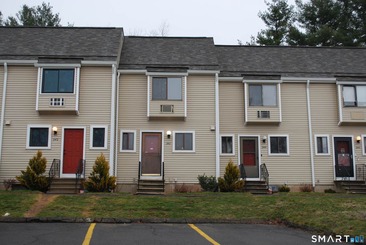243 Sterling Village - Photo 1