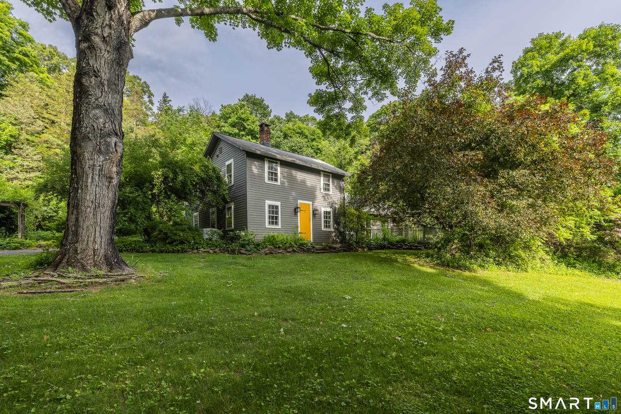 92 Walnut Tree Hill Road - Photo 1