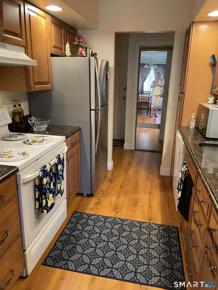30 Rollingwood Drive - Photo 1