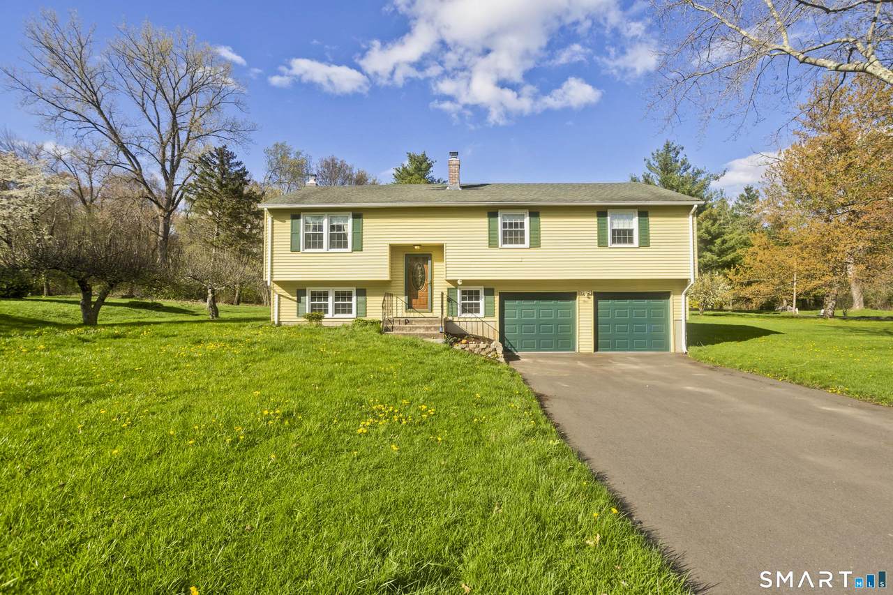 4 Winthrop Road - Photo 1