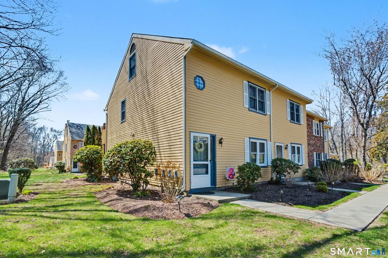 1400 Hartford Turnpike - Photo 1