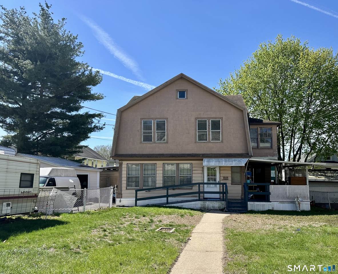 222 Lounsbury Street - Photo 1