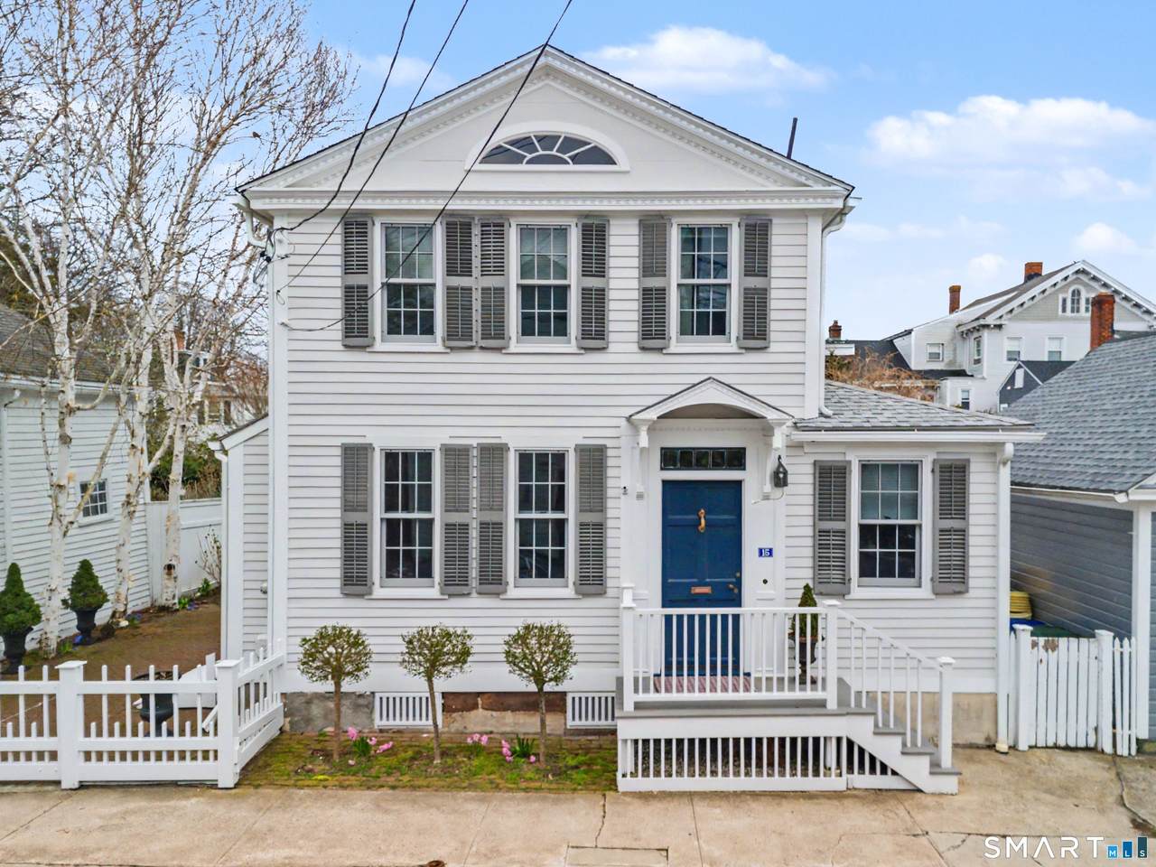 15 Grand Street - Photo 1