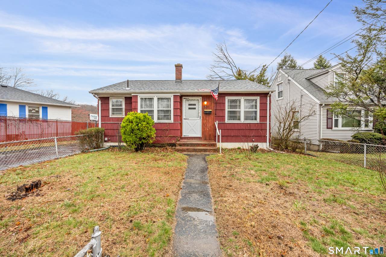 7 Richard Terrace - Photo 1