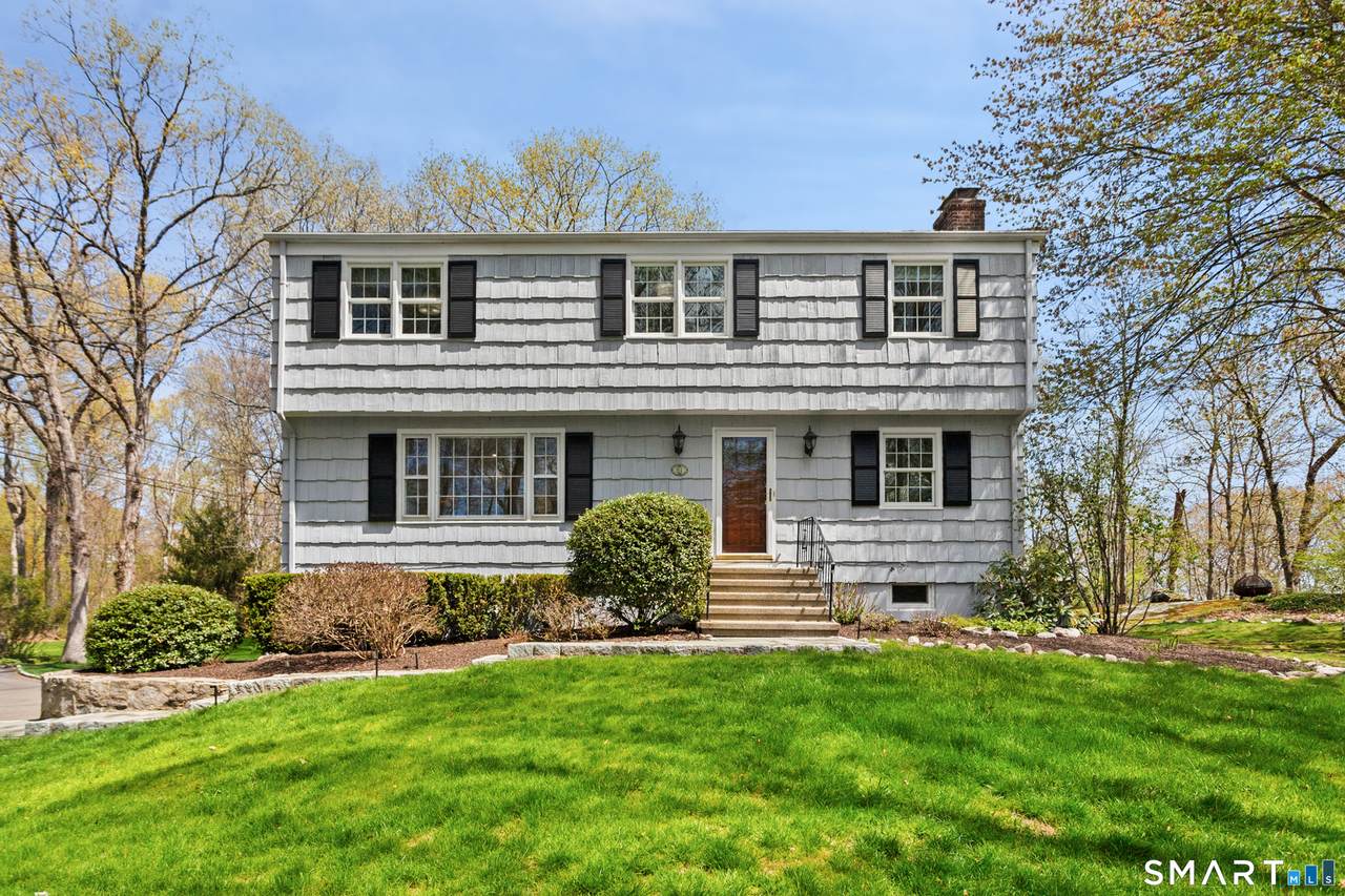 61 Range Road - Photo 1