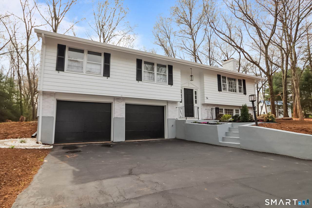 14 Dean Drive - Photo 1