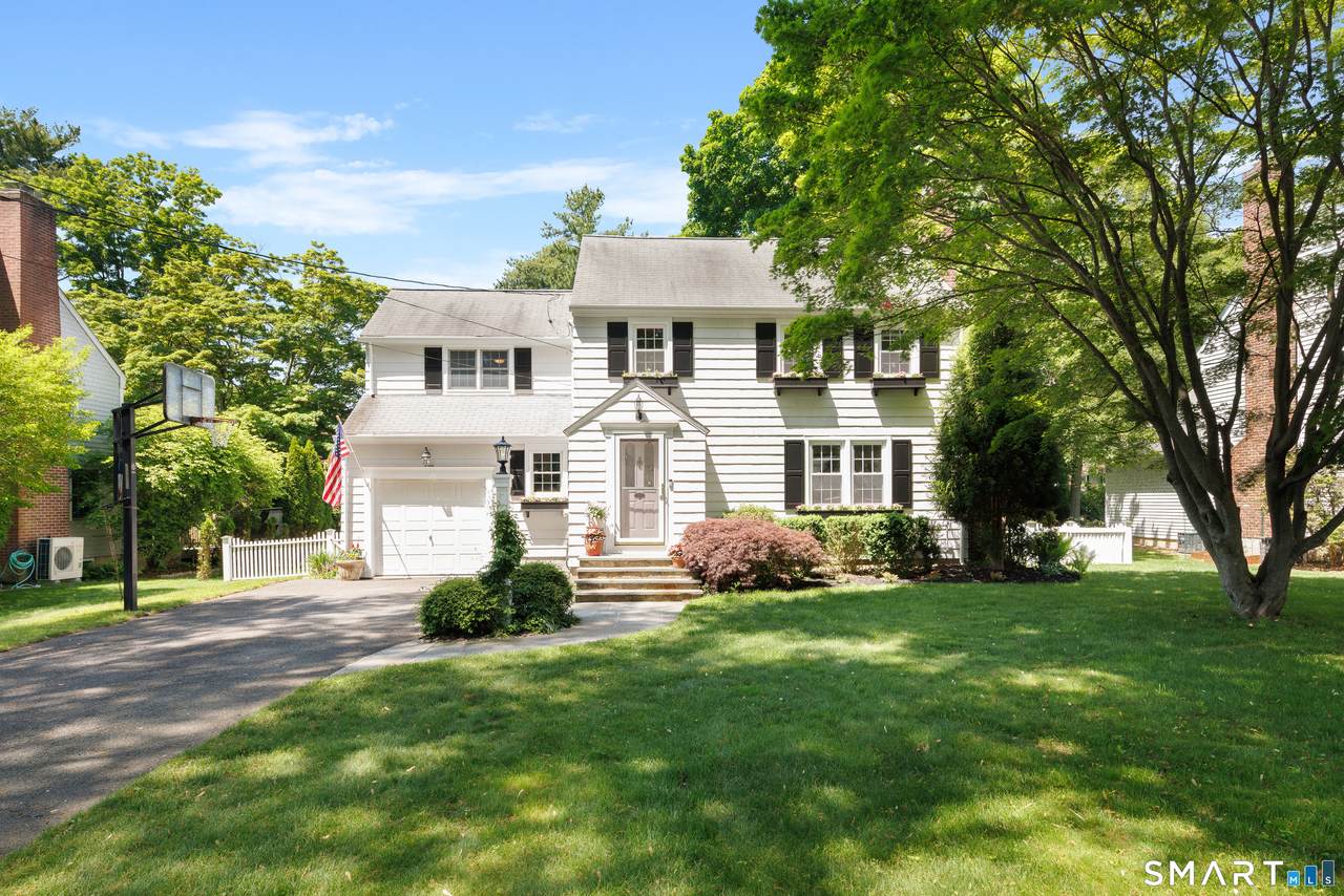 179 Lawrence Road - Photo 1