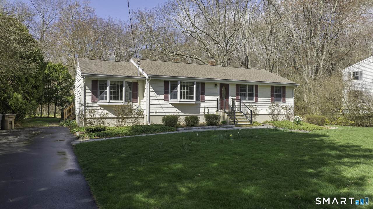 59 Corey Lane - Photo 1