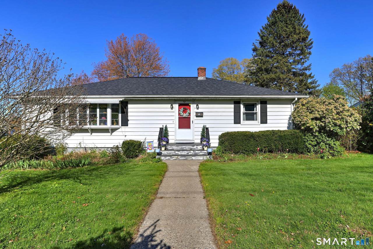 72 Whitewood Road - Photo 1