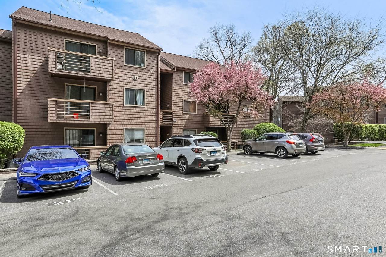 166 Old Brookfield Road - Photo 1