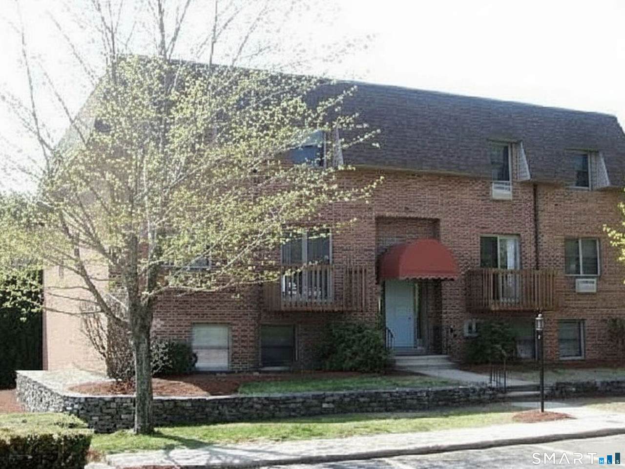  Clark Avenue - Photo 1