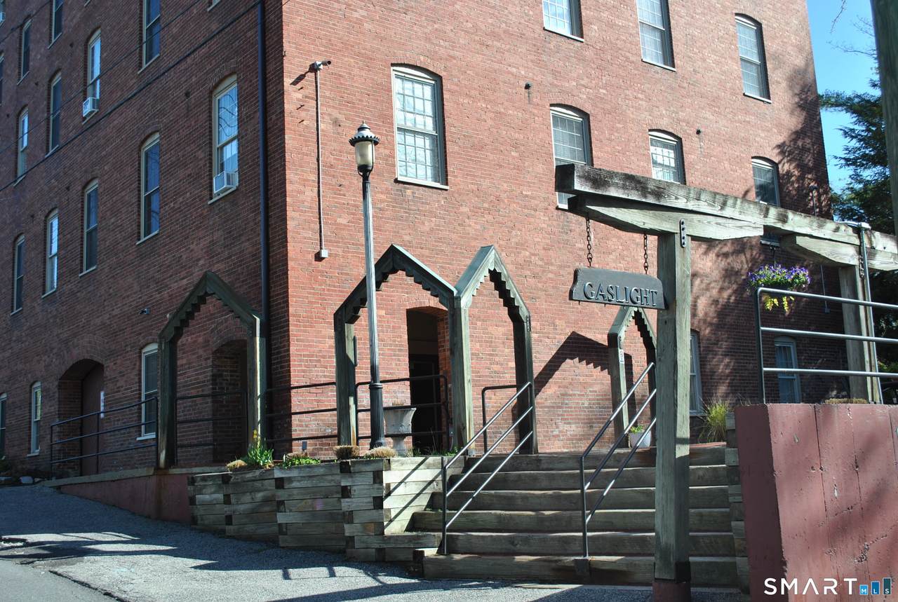 65 West Street - Photo 1