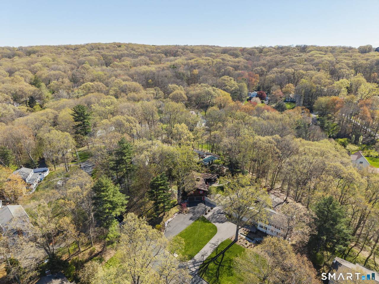 44 Knollwood Drive - Photo 1