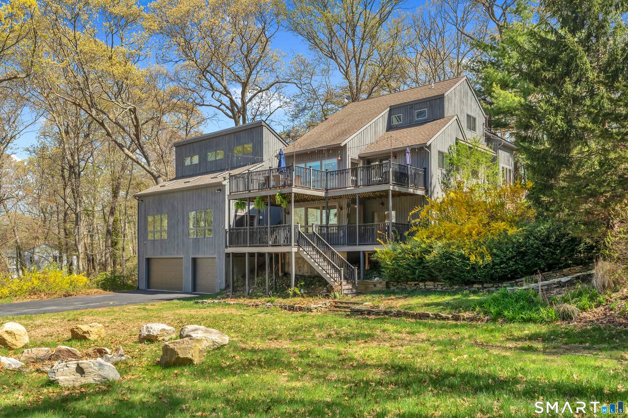 72 Inchcliffe Drive - Photo 1
